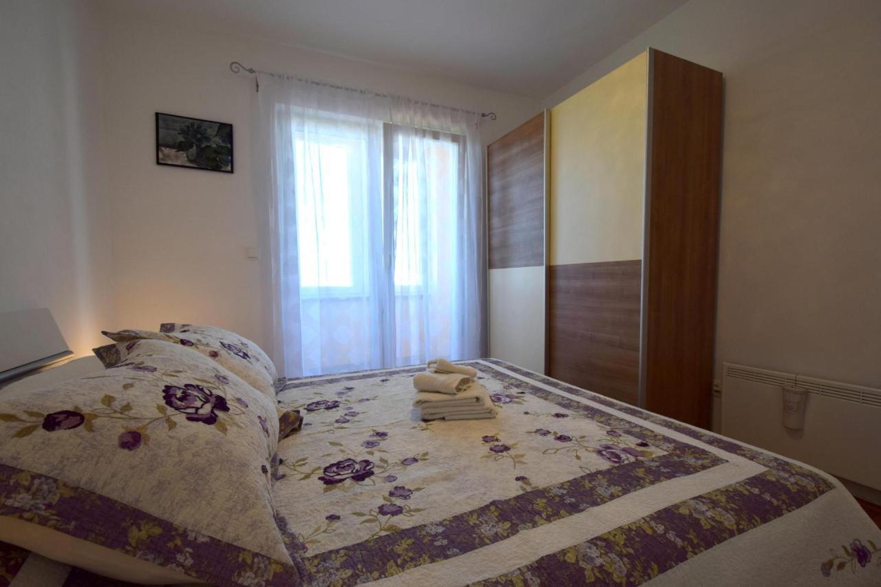 Apartment Lucy Malinska Dış mekan fotoğraf
